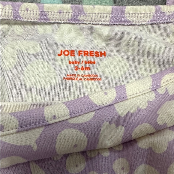 Joe Fresh Lavender Baby Romper with White Floral Design - Picture 3 of 4